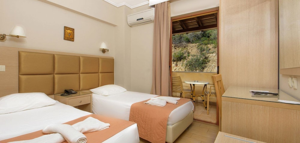 Economy Double or Twin Room