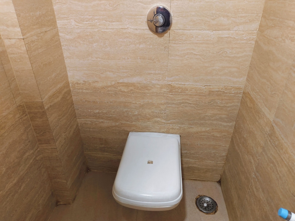 Deluxe Double Room, City View photo 3