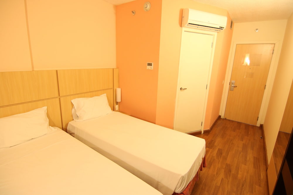 Twin Room photo 1