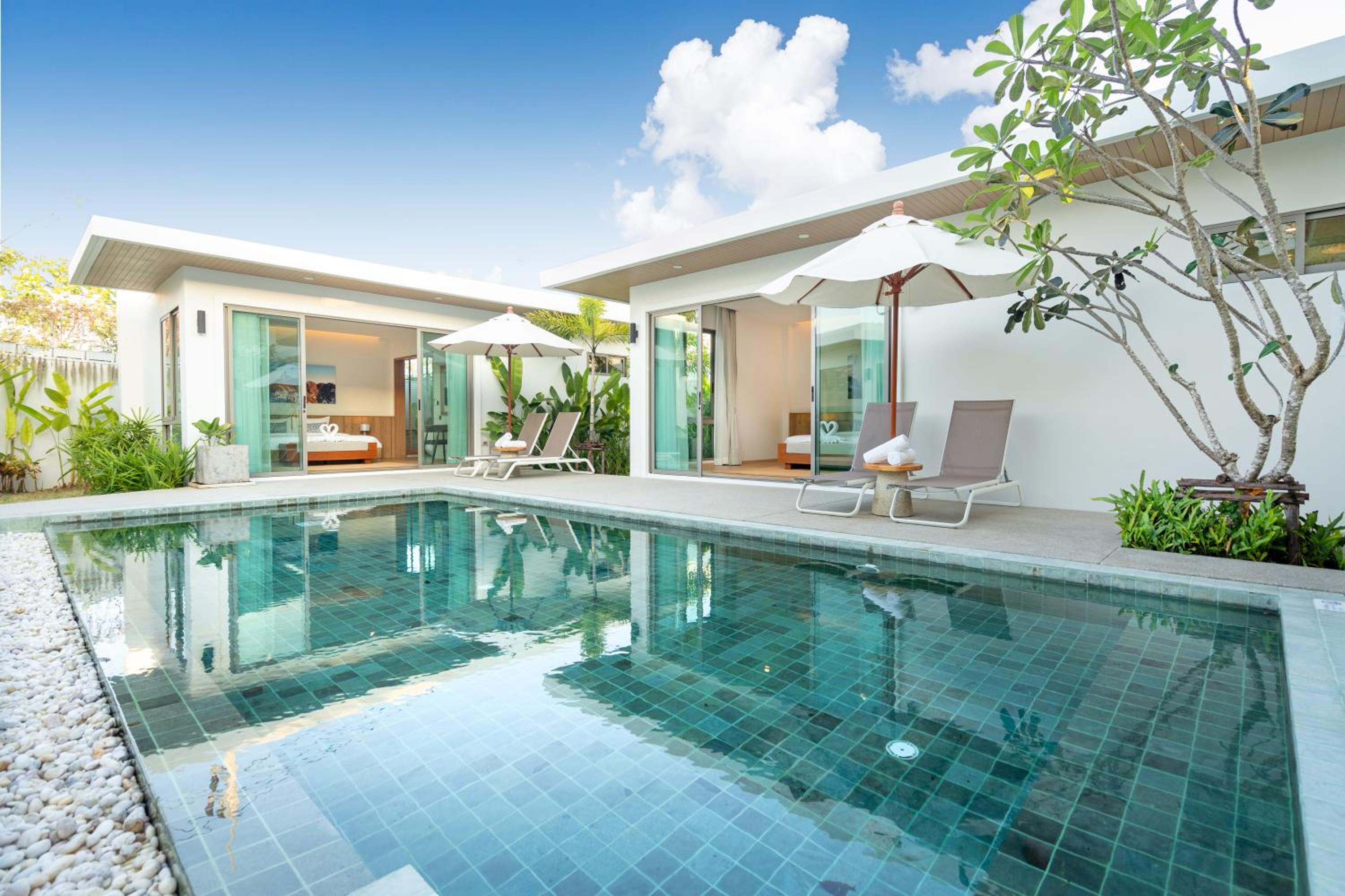 Villa photo 3