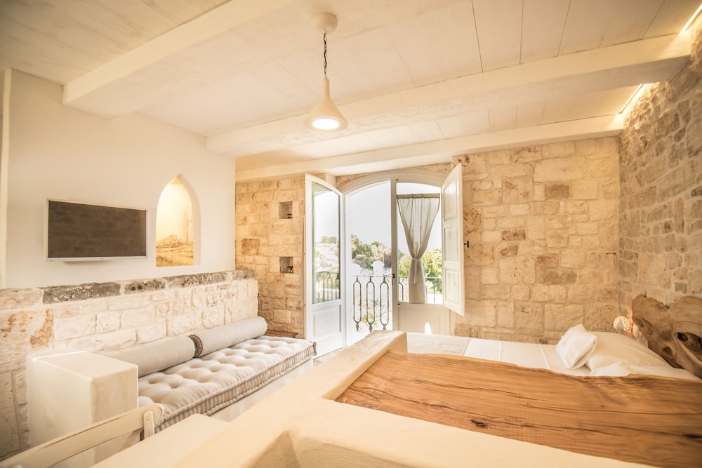 Suite, Balcony (Girfalco) photo 3