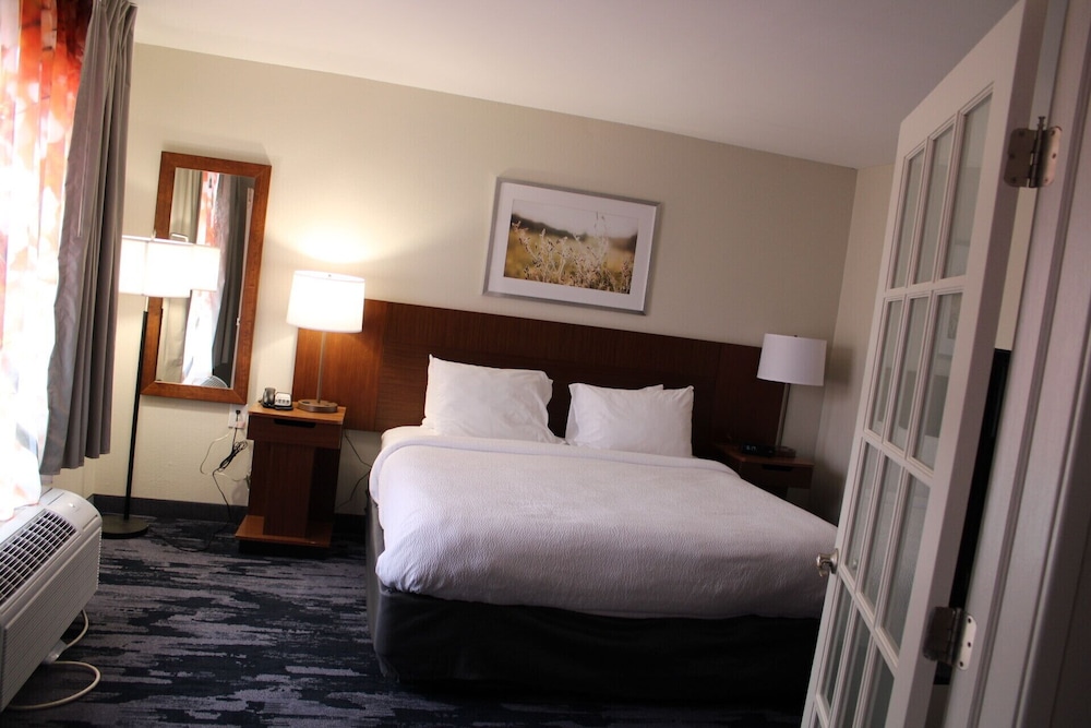 Executive Suite, 1 Bedroom - Photo 6