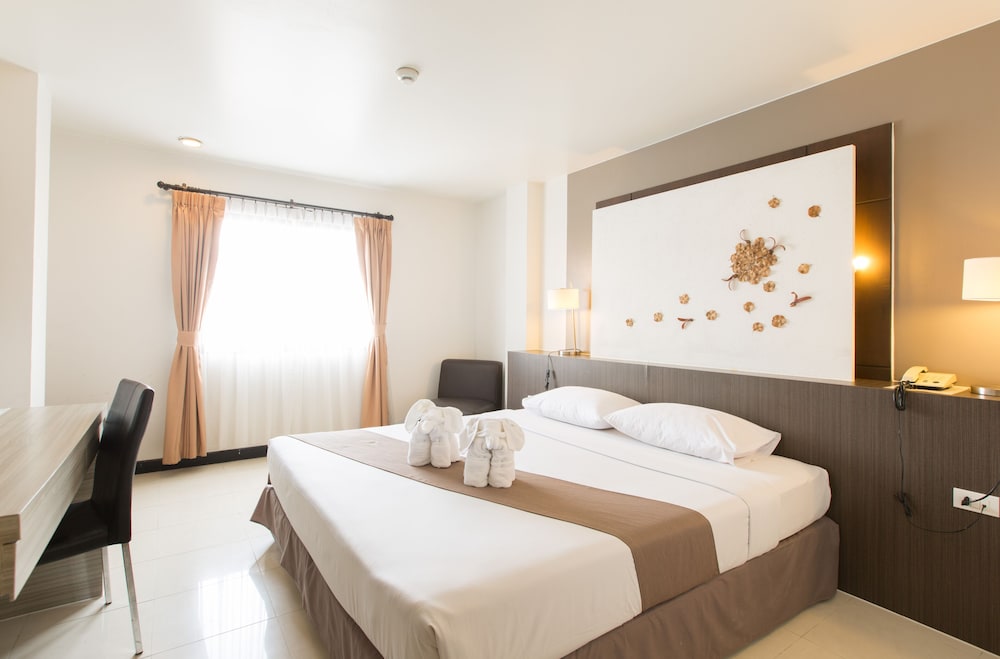 room photo