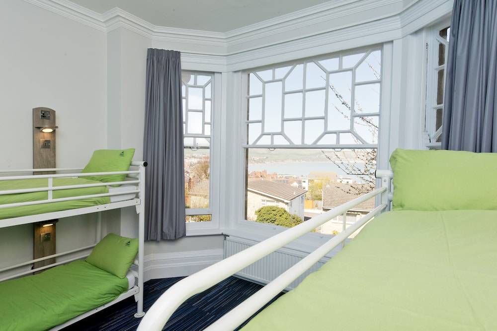 Shared Dormitory, Women only, Shared Bathroom (Sleeps 6) photo 2