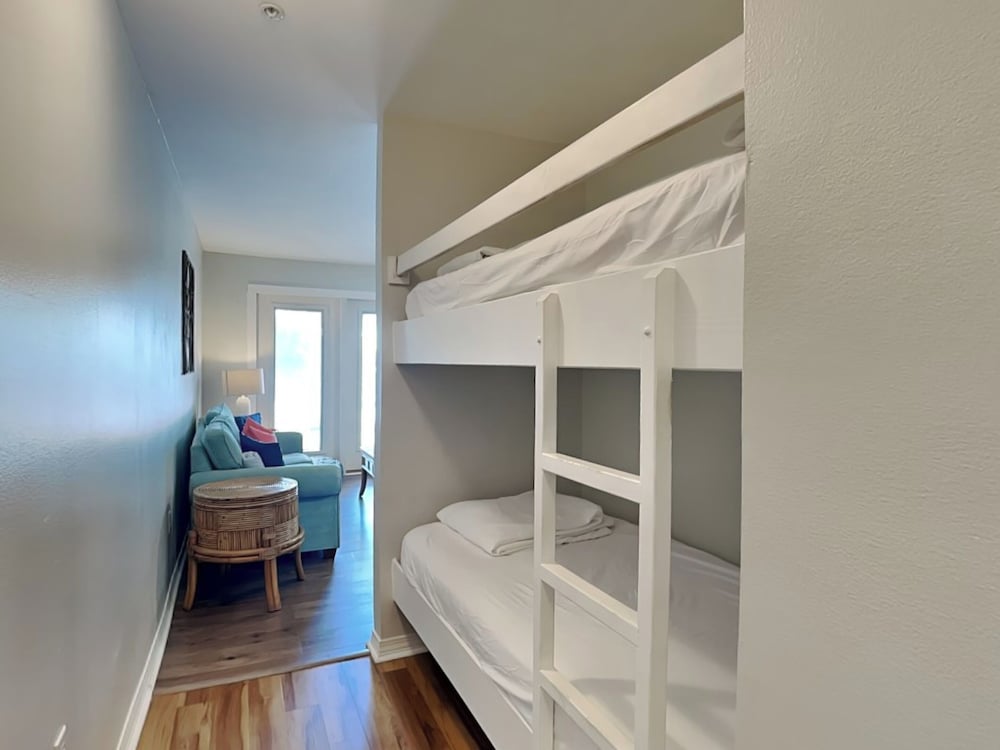 Condo, Multiple Beds, Balcony, Ocean View (#216 East - No Pets)