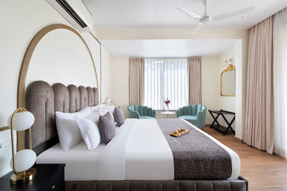 Family Suite With Living Room And Balcony