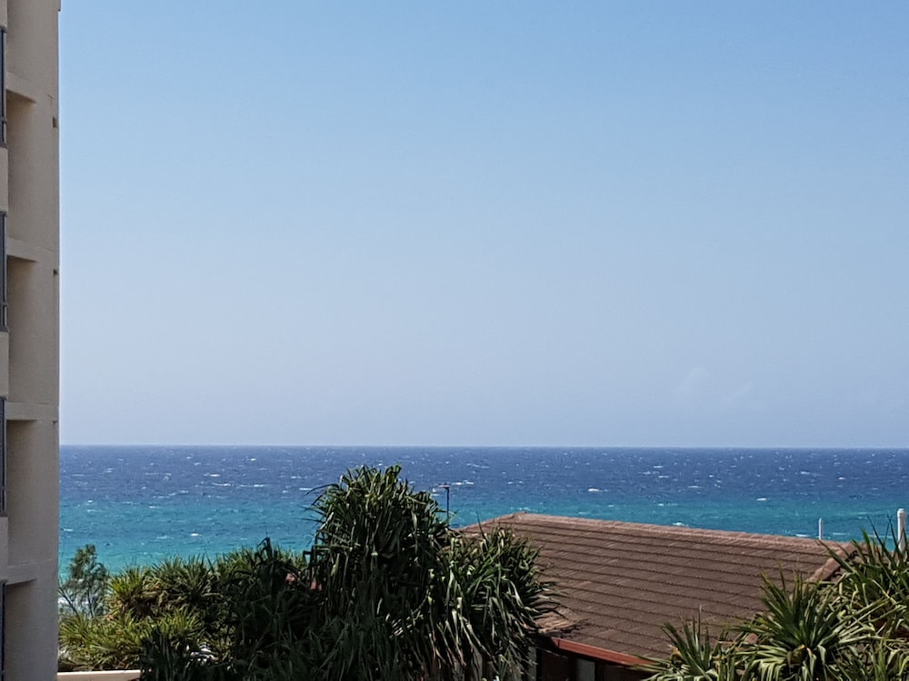 2 Bedroom Apartment (Ocean view, Unit 11) photo 3