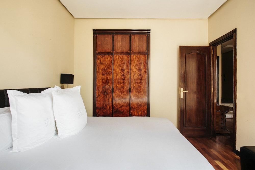 Superior Room, 1 Double or 2 Twin Beds - Photo 3
