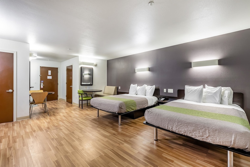 Deluxe Room, 2 Double Beds, Non Smoking, Kitchenette photo 1