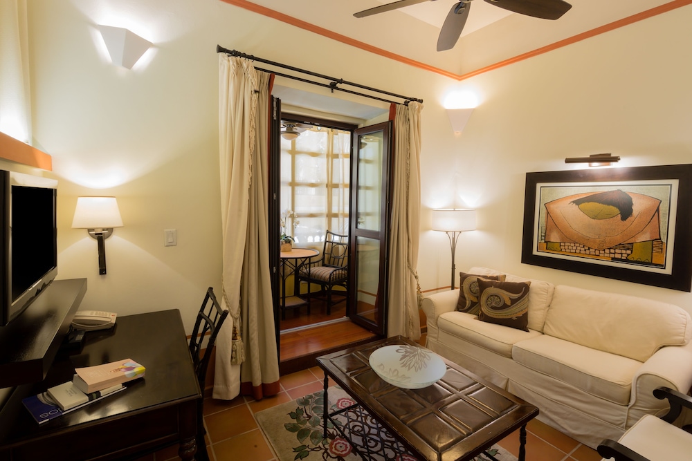 Junior Single Room - Photo 2