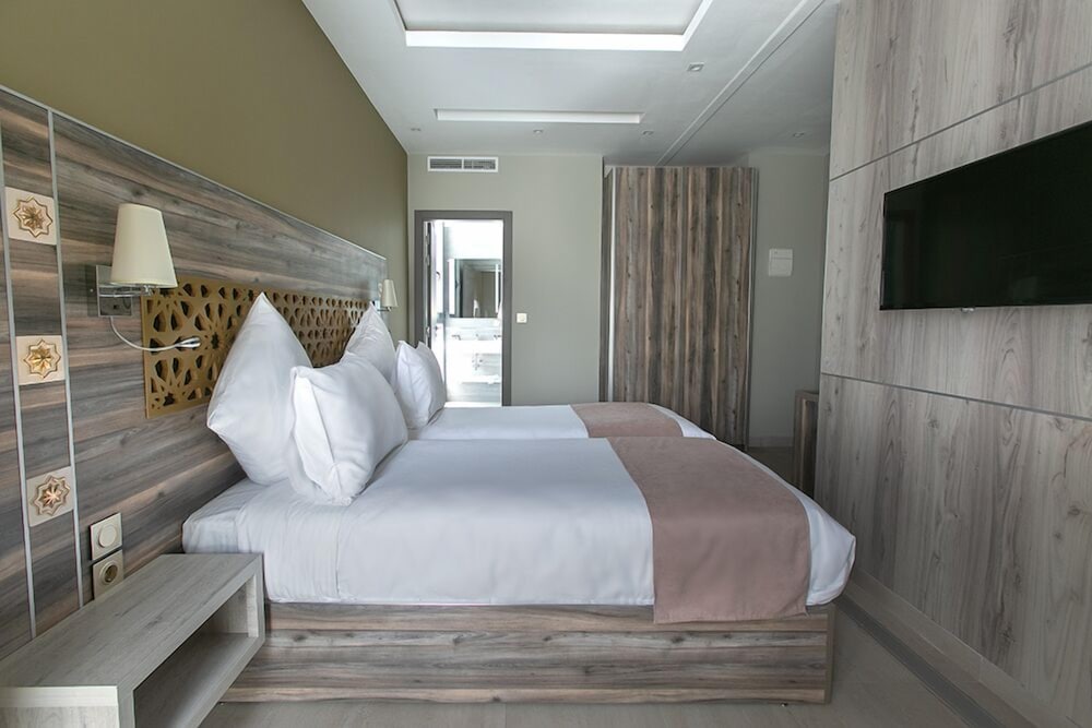 Luxury Twin Room photo 2