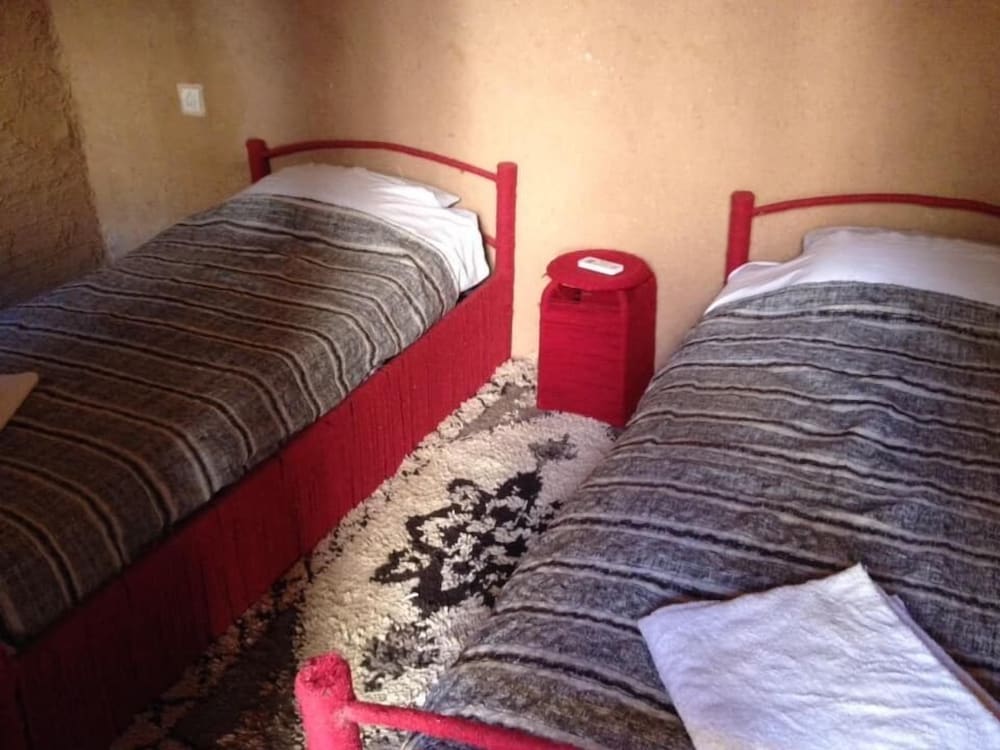 Economy Double or Twin Room photo 3