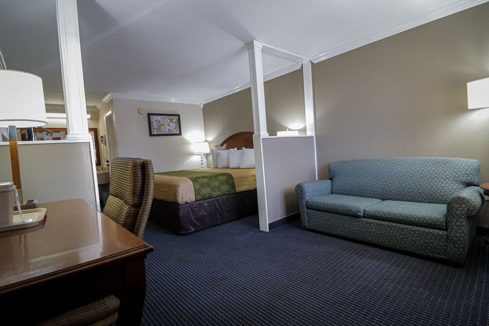 Premium Room, 1 King Bed with Sofa bed, Non Smoking - Photo 2