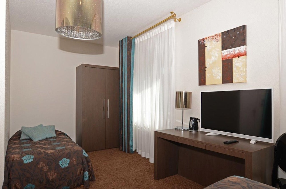 Triple Room photo 2