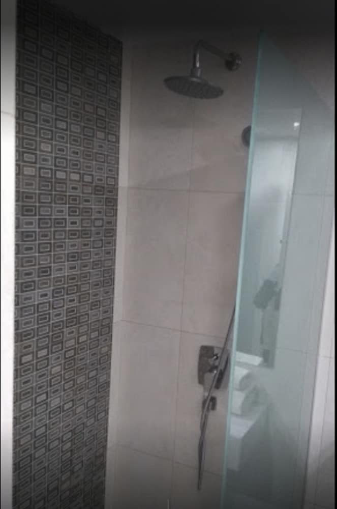 Standard Double Room - Photo 2