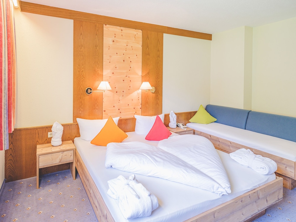 Basic Double Room