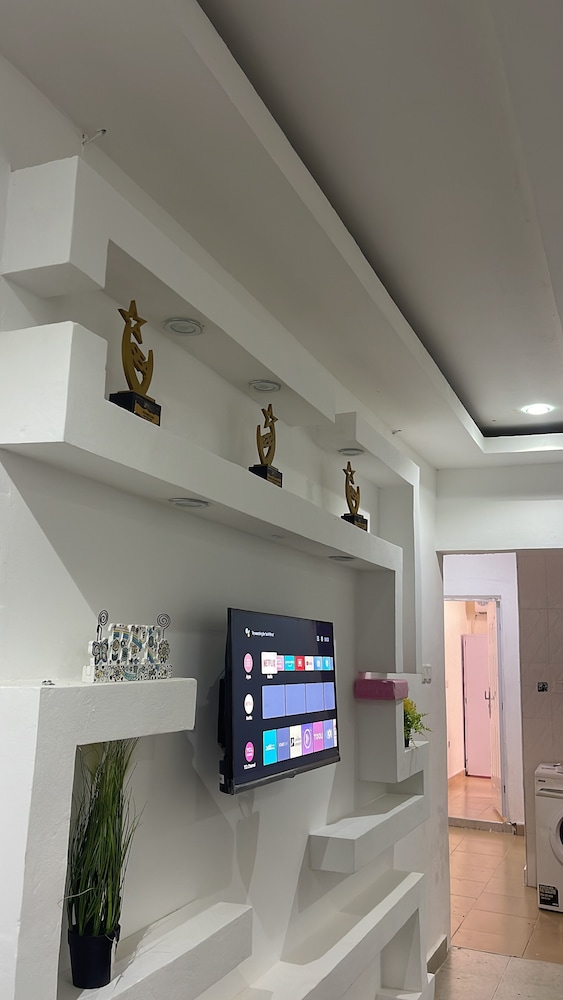 Luxury Apartment photo 1