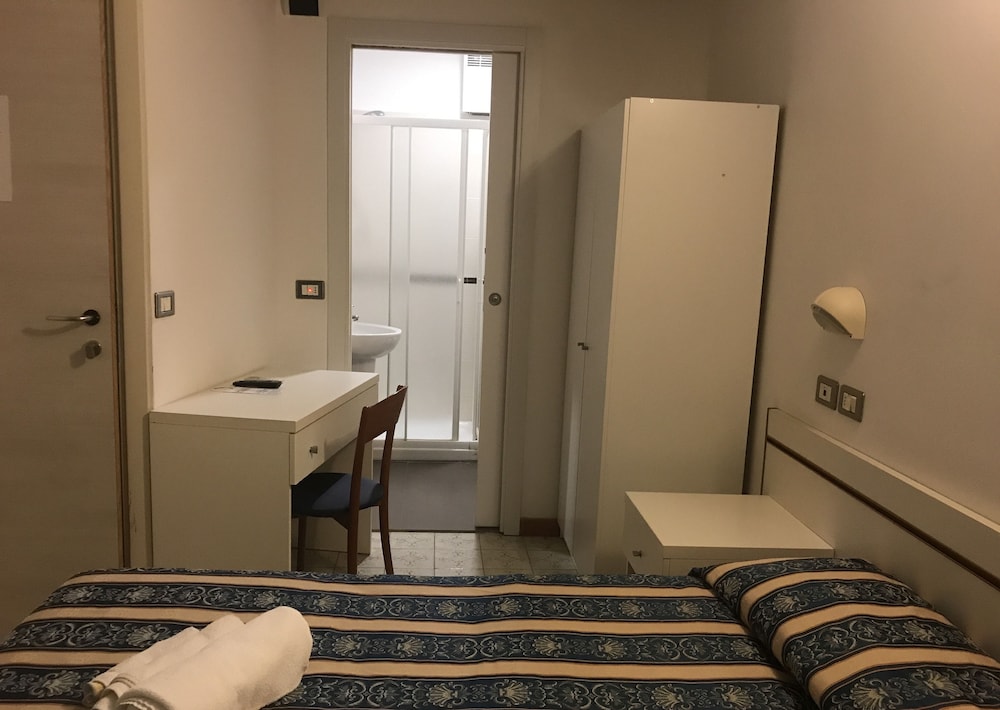 Basic Double Room, Balcony