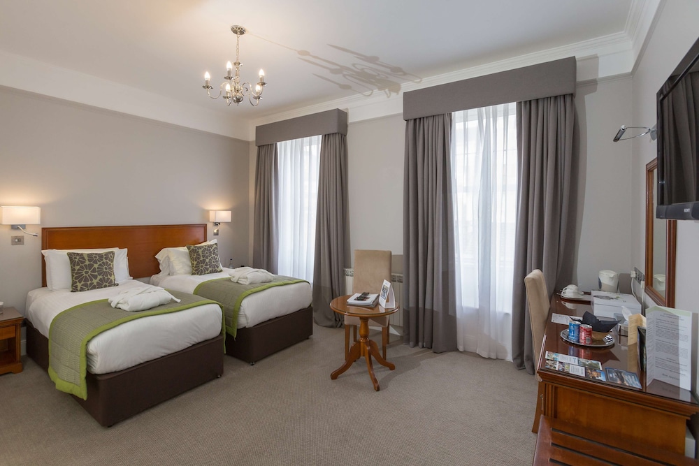 Superior Room, 1 King Bed, Non Smoking photo 2
