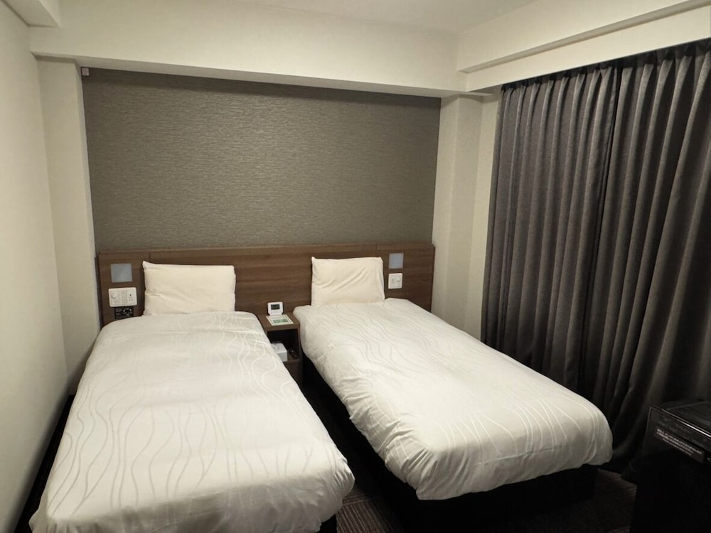 Standard Room, 2 Twin Beds, Non Smoking - Photo 4