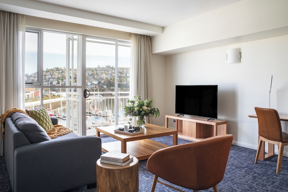Executive Suite, River View photo 3