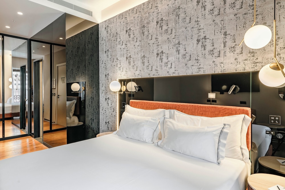 Suite (4 people) - Photo 1
