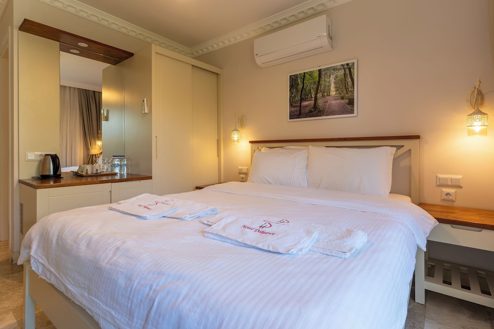 Standard Double Room, 1 Double Bed - Photo 2