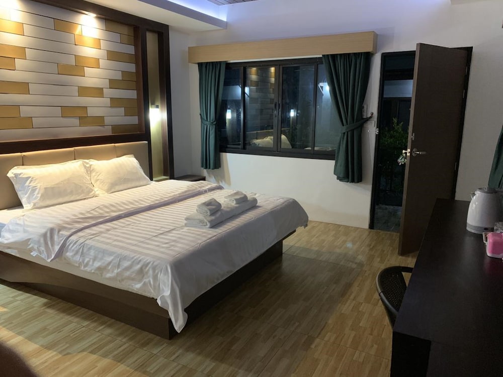 Standard Room - Photo 1