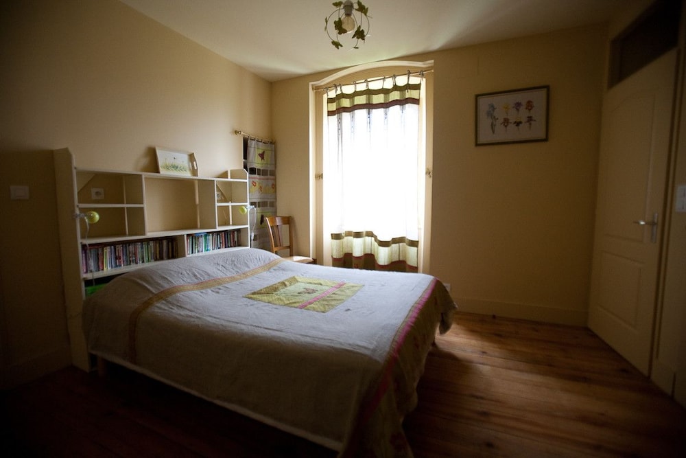 Classic Double Room, Ensuite photo 2