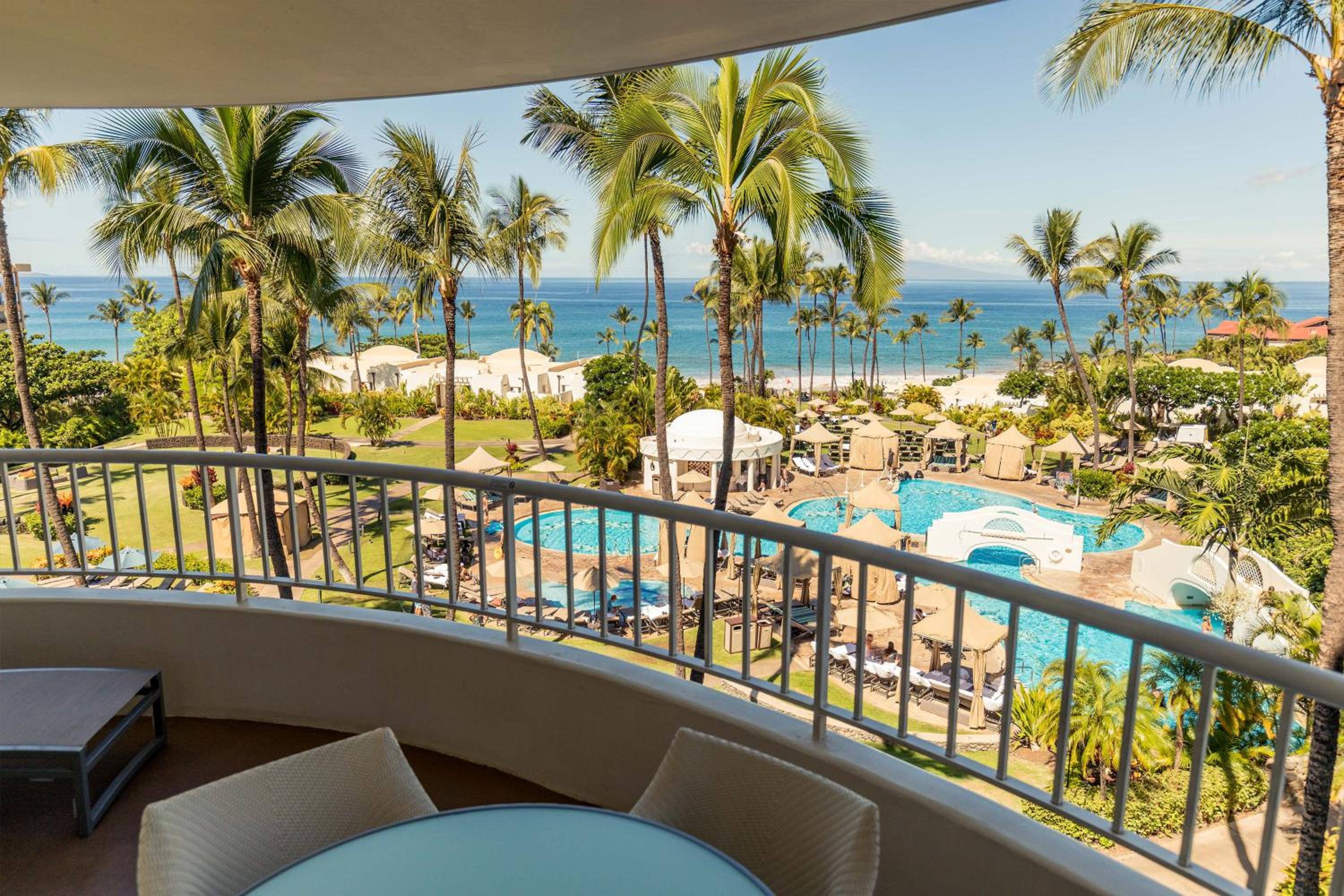 King Suite with Sofa Bed and Ocean View