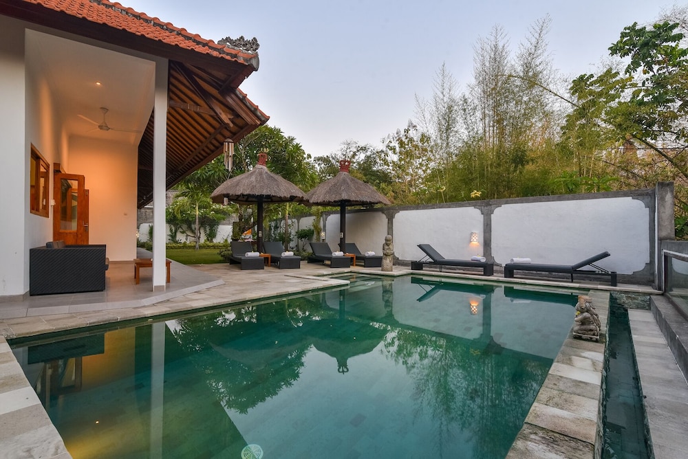 Family Villa, 3 Bedrooms, Private Pool photo 3