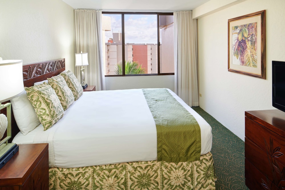 1 Bedroom Garden View Suite
