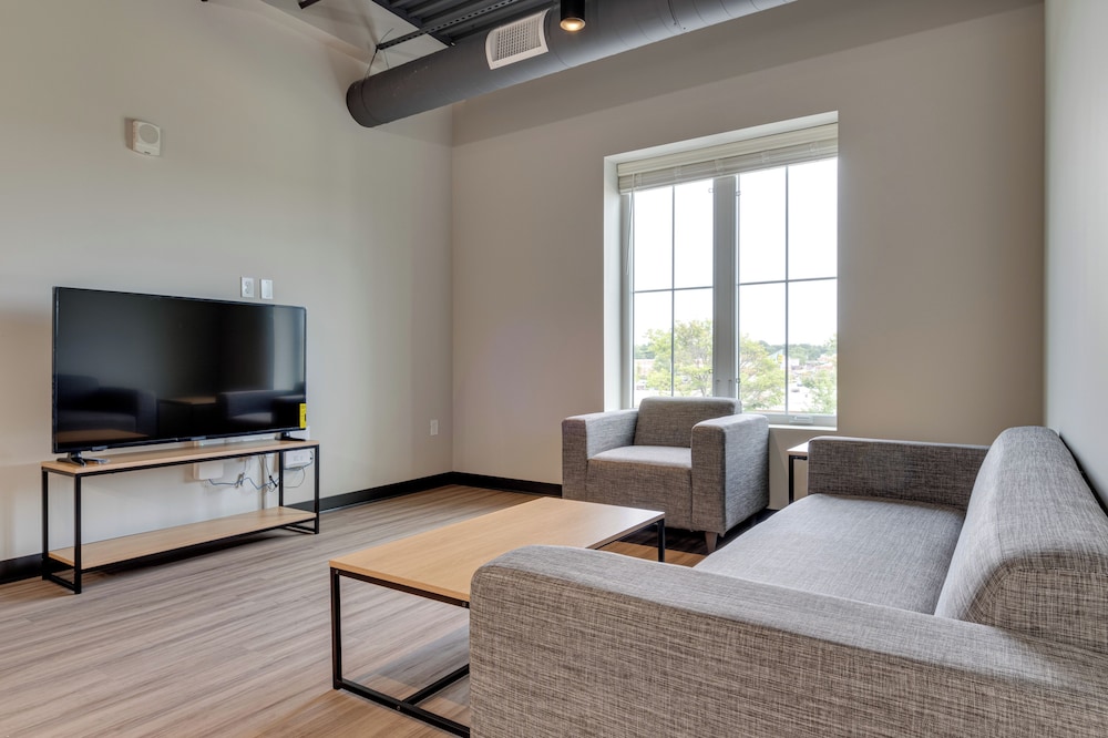 Apartment (3 Bedrooms)