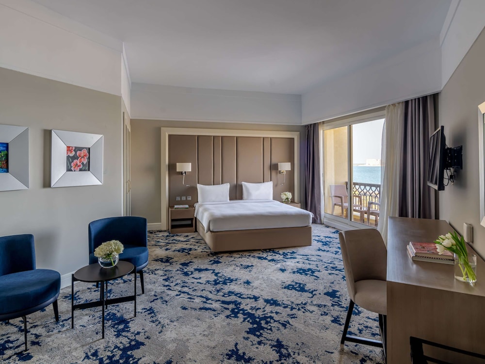 Family Suite, 2 Double Beds, Connecting Rooms, Sea View photo 3