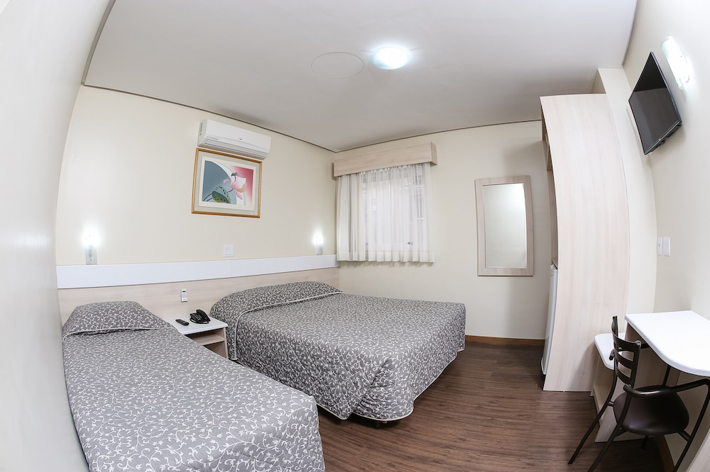 Family Triple Room photo 1