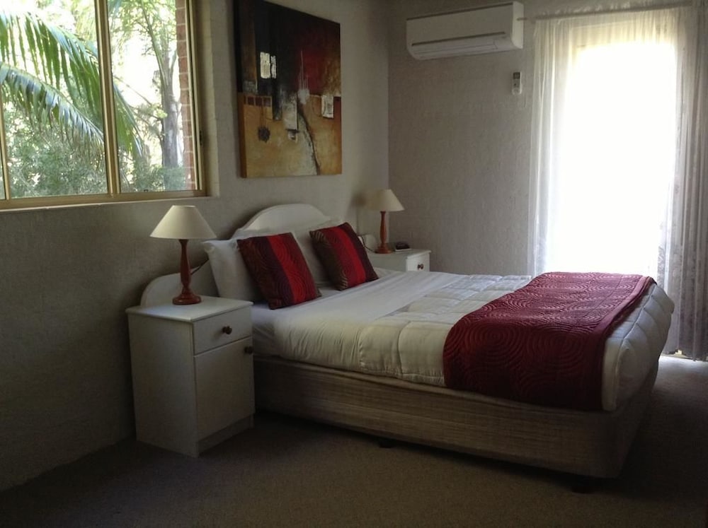 Twin Room - Photo 2