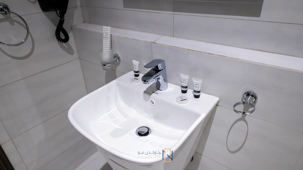 Deluxe Double Room, 1 Bedroom - Photo 4
