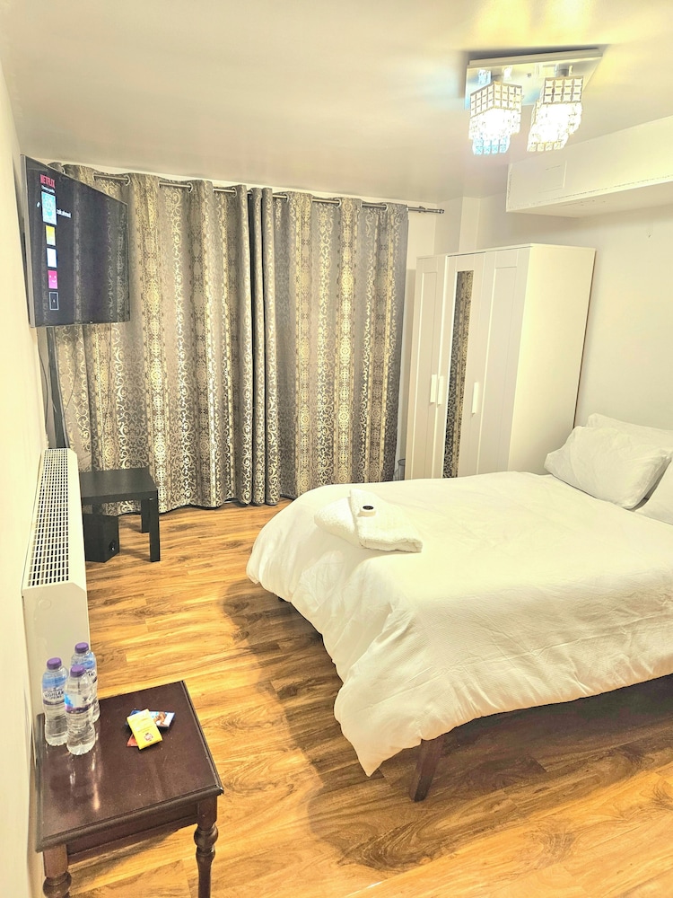 Room-spacious Retreat With Private Balco, Fotografia 10