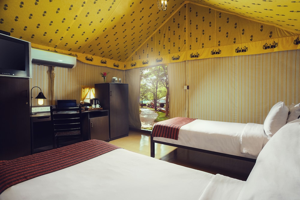 Luxury Tent photo 3
