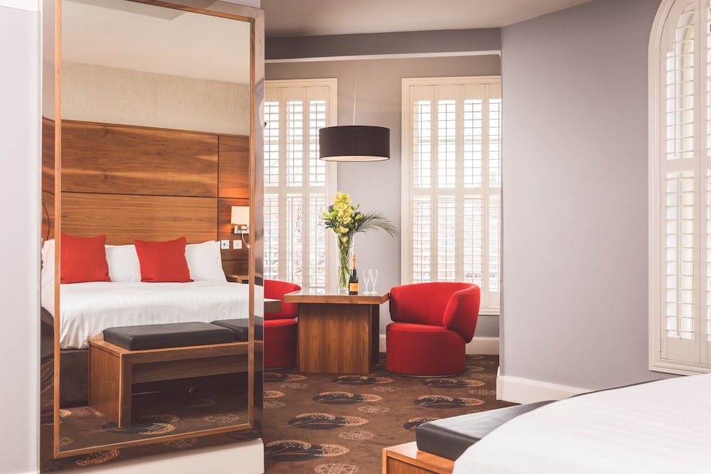 Suite photo 1