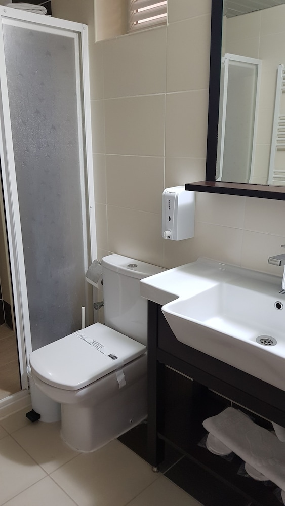Triple Room, Multiple Beds, Balcony, Sea View photo 2