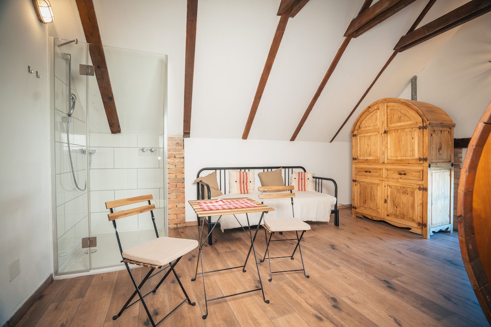 Chalet for 6-8 people photo 3