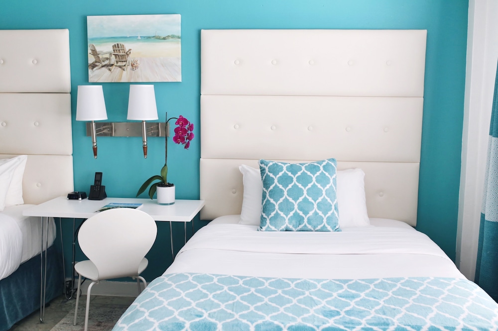 Room, 1 King Bed, Mobility Accessible