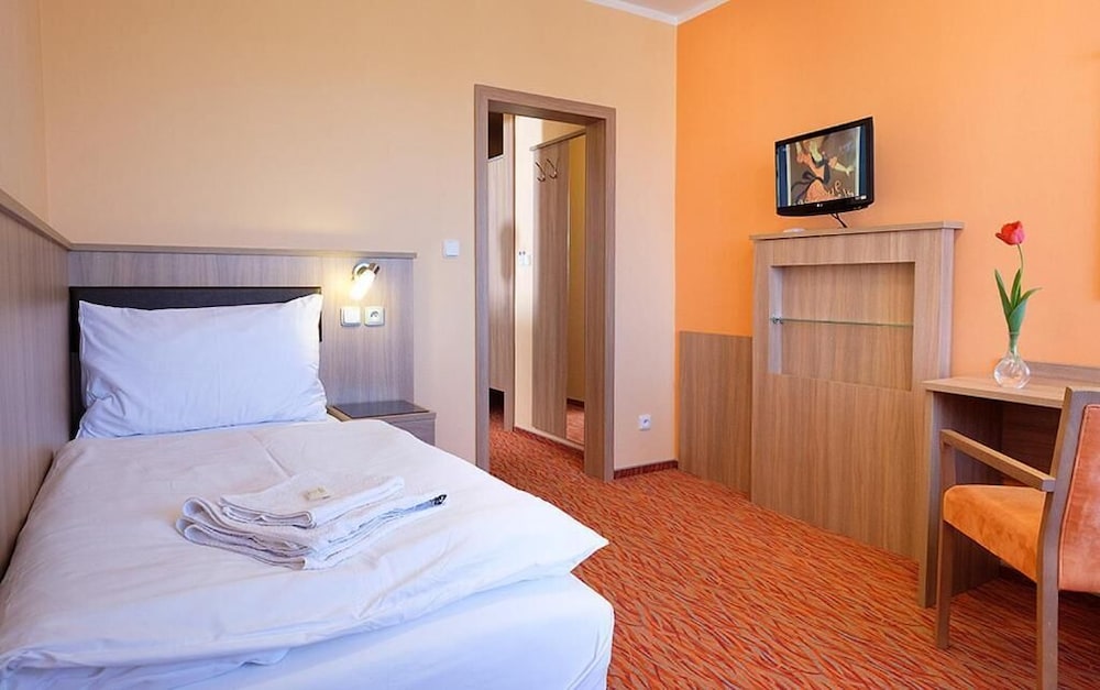 Comfort Single Room