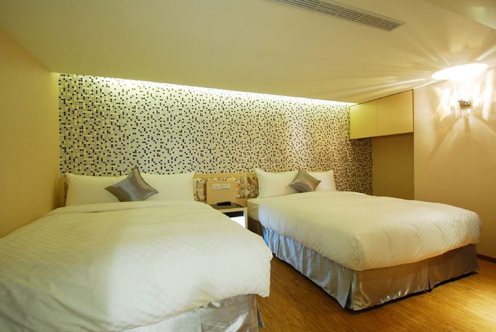 Family Quadruple Room - Photo 4