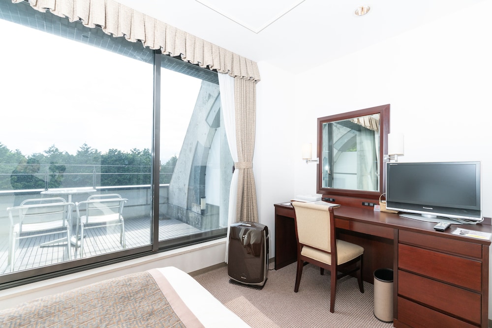 [Non-Smoking] Western Style Superior Twin Room (Mt. Fuji View) - Photo 2