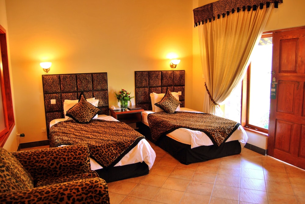 Standard Room, 2 Twin Beds photo 1