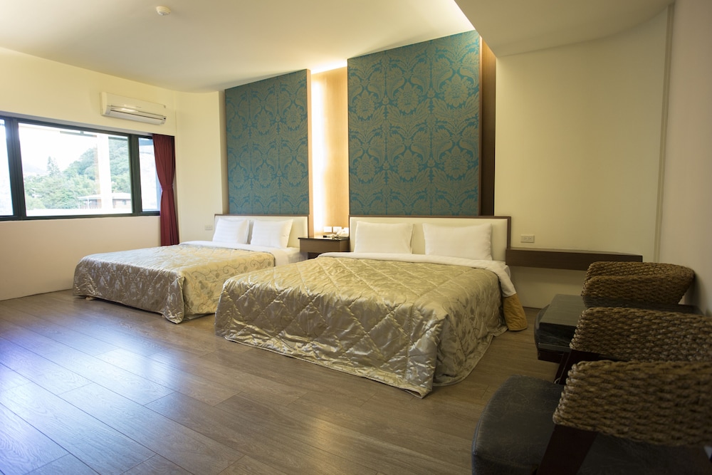 Family Quadruple Room, 2 Double Beds