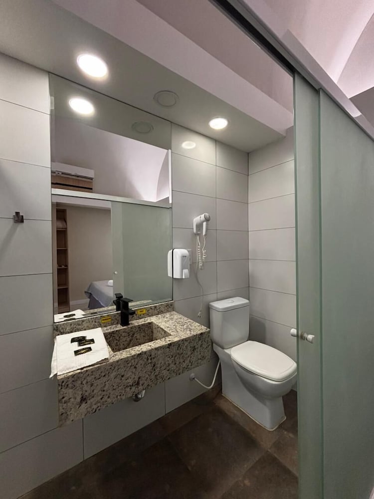 Standard Triple Room photo 2