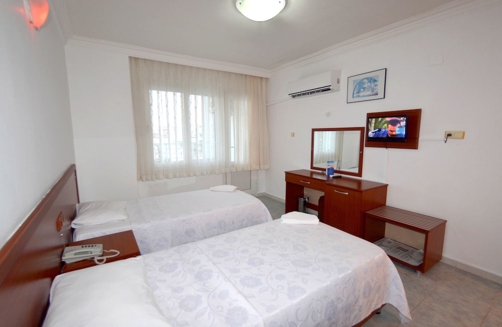 Standard Triple Room photo 1